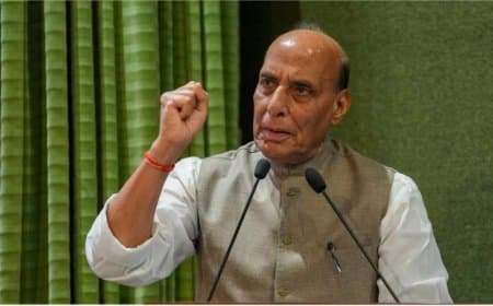 भारत: राजनाथ की दो टूक- सिंधु का पानी आतंकियों और मानवता के दुश्मनों के संरक्षकों तक नहीं पहुंचने देंगे भारत: राजनाथ की दो टूक- सिंधु का पानी आतंकियों और मानवता के दुश्मनों के संरक्षकों तक नहीं पहुंचने देंगे