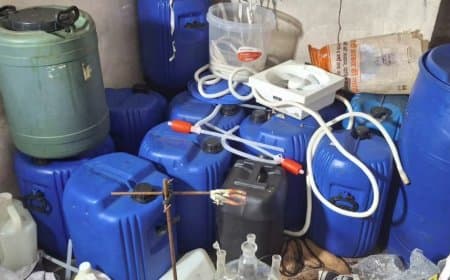 राजस्थान के सिरोही में बड़ी कार्रवाई: सुनसान फार्महाउस पर मिली ₹40 करोड़ की मेफेड्रोन फैक्ट्री