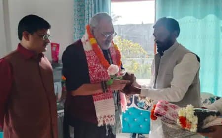 गिरिराज बोले- दिग्विजय अपने चेले की तरह दिमागी दीवालिएपन का शिकार