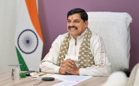 सीएम ने मैराथन का किया शुभारंभ... विजयवर्गीय- सिलावट ने लगाई दौड़