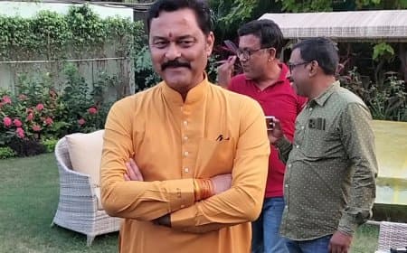 संजय पाठक पर शिकंजा... पांच कलेक्टरों से जमीन खरीदी की रिपोर्ट तलब