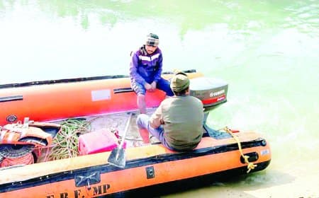 बीड़ा नहर में बाइक गिरी, तीन युवक बहे, दो की दर्दनाक मौत