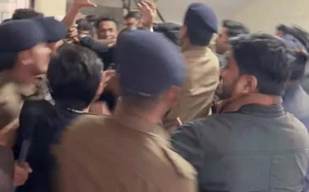 भोपाल: छात्रा से दरिंदगी पर वकीलों ने आरोपी कोर्ट परिसर में ही पीटा