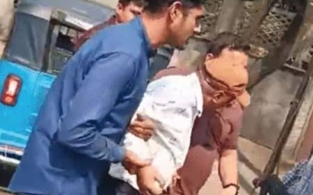 जबलपुर नगर निगम में EOW का छापा: मेडिकल बिल पास करने के बदले रिश्वत लेते बाबू रंगे हाथों गिरफ्तार