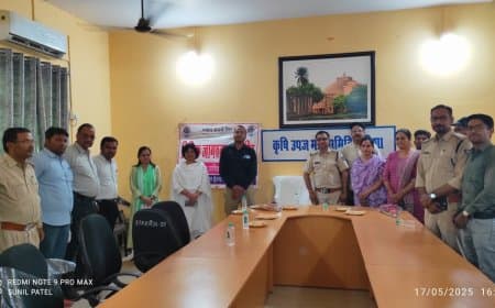 कृषि उपज मंडी परिसर में विधिक जागरूकता शिविर का हुआ आयोजन