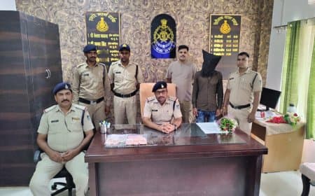 किसान का थैला लेकर भागे आरोपी गिरफ्तार, 1.70 लाख रुपए बरामद