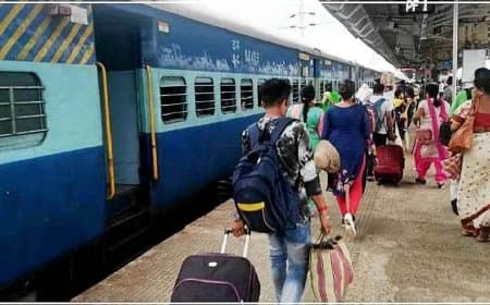 रेल यात्री ध्यान दें... टिकट कन्फर्म हुआ या नहीं... 24 घंटे पहले चल जाएगा पता
