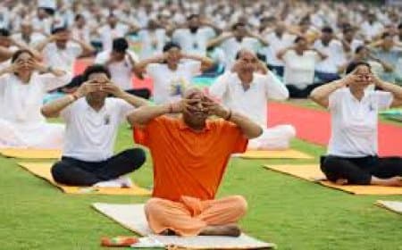 योग दिवस 2025: स्वस्थ जीवन और शांति का मार्ग, जाने कैसे करें योग.. क्या होगा लाभ