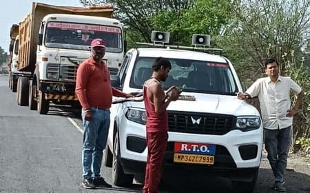  परिवहन विभाग एवं पुलिस यातायात विभाग द्वारा चालानी कार्यवाही 