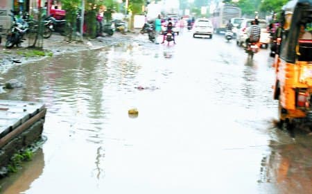 रीवा में पिछले तीन दिनों से रुक-रुककर हो रही बारिश, आगे भी बरसेंगे बदरा