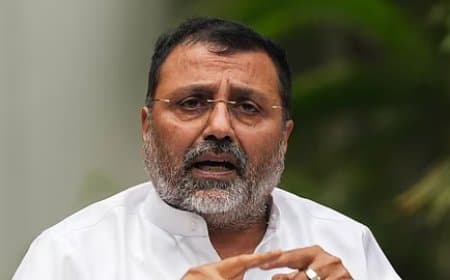 राहुल गांधी जी! गुलामों जैसा क्यों करते हो अंग्रेजी पर गर्व 