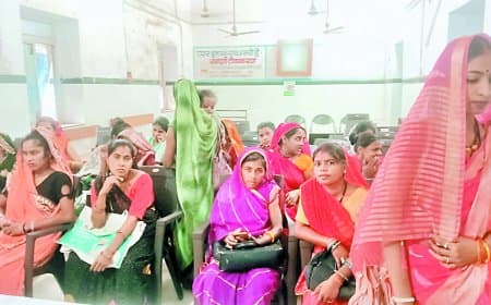 सौ से अधिक हाई रिस्क प्रसूताएं जिला अस्पताल रेफर