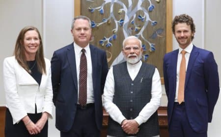 वॉलमार्ट इंक के चेयरमैन मिले मोदी, इन अहम मुद्दों पर किया मंथन, पीएम को दिया धन्यवाद