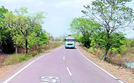 टोल रोड के शोल्डर गायब, अक्सर होते हैं हादसे
