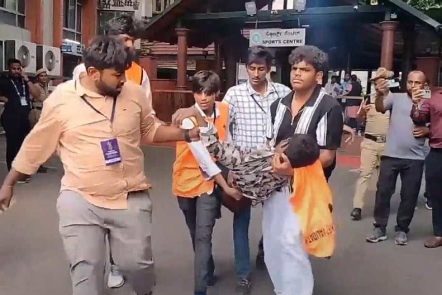 बेंगलुरू भगदड़: हताहतों के परिजनों को आरसीबी देगा 10-10 लाख, घायलों की भी करेगा मदद