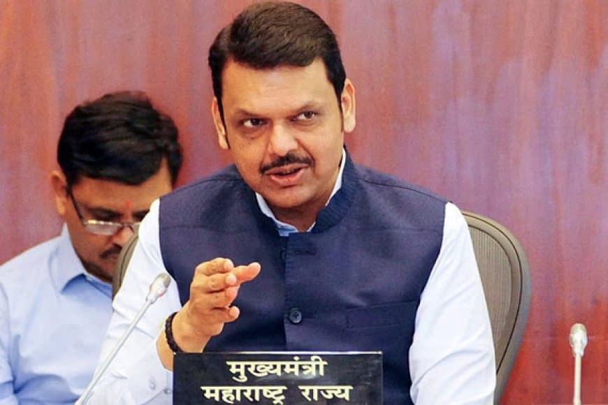 महाराष्ट्र में अनिवार्यता खत्म...अब तीसरी भाषा के रूप में पढ़ाई जाएगी हिंदी