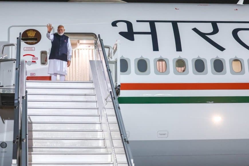 तीन देशों की सफल यात्रा के बाद भारत लौटे पीएम