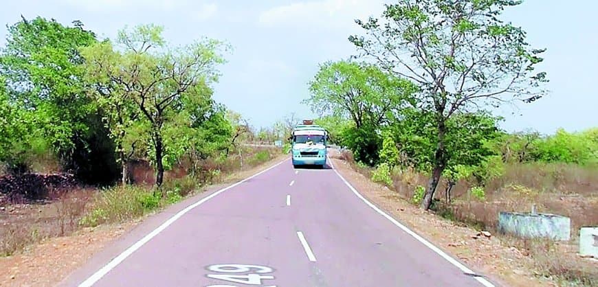 टोल रोड के शोल्डर गायब, अक्सर होते हैं हादसे