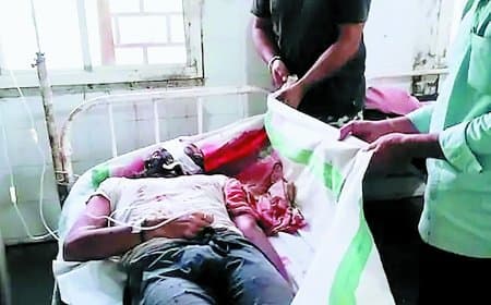दो कारों की टक्कर, रिटायर्ड एसडीओपी की मौत, बेटा सहित तीन लोग घायल 