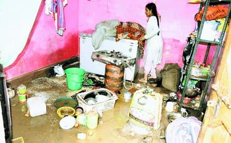 संकट के बादल छटे, लोगों ने ली राहत की सांस