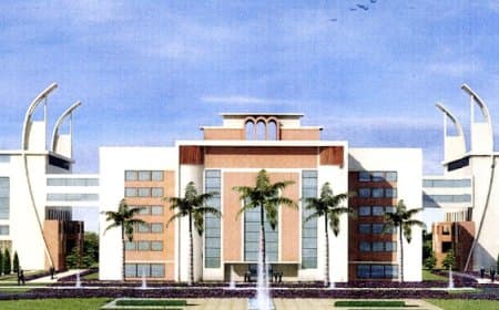 ऑफिस में बाबूगिरी करने वाले डॉक्टर-प्रोफेसर करेंगे इलाज   
