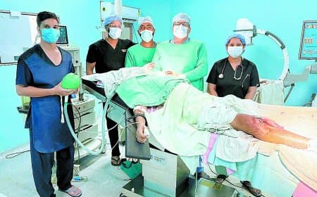 सतना जिला अस्पताल में मेडिकल कॉलेज डॉक्टरों का अद्भुत कारनामा — पहली बार हुआ कंधे के लिगामेंट का सफल ऑपरेशन, मरीज को मिली राहत