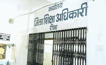 रीवा-मऊगंज के 5 निजी स्कूलों की मान्यता समाप्त: शिक्षकों की कमी और नियमों की अनदेखी बनी बंदी की वजह