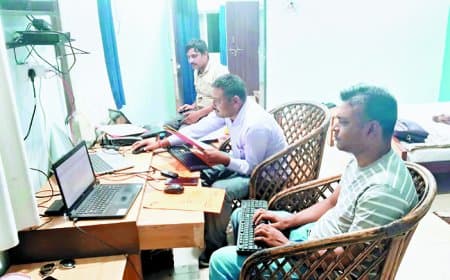 उमरिया के इंदवार हल्का पटवारी भूपेन्द्र सोनी 7 हजार की रिश्वत लेते रंगे हाथ पकड़े गए: लोकायुक्त की 15 दिनों में चौथी बड़ी कार्रवाई