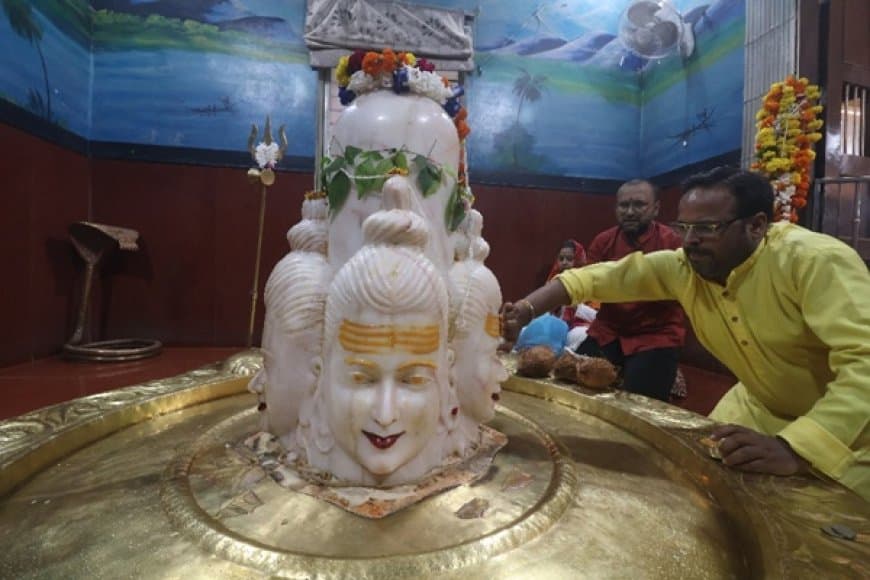 विशेष संयोग...श्रावण माह आज से...हर...हर...महादेव से गूंजे शिवालय