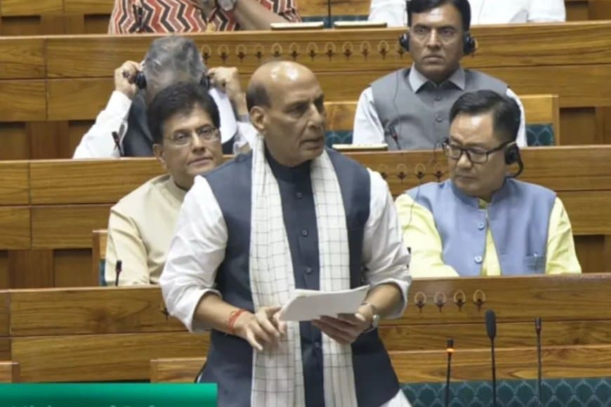 सिंदूर की लाली शौर्य की कहानी... परीक्षा में परिणाम की अहमियत... कितनी पेंसिल टूटीं या पेन गुमे, यह बेमानी 