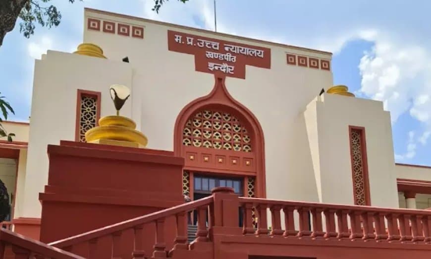 कार्टूनिस्ट हेमंत मालवीय को हाई कोर्ट से झटका: अग्रिम जमानत नामंजूर, पीएम मोदी और RSS पर अभद्र कार्टून का मामला