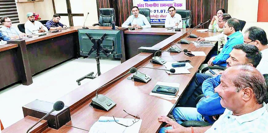 टूरिज्म कॉन्क्लेव की तैयारियों में लाएं तेजी, सीएम हेल्पलाइन और पौधारोपण पर भी सख्ती: डॉ. सोनवड़े