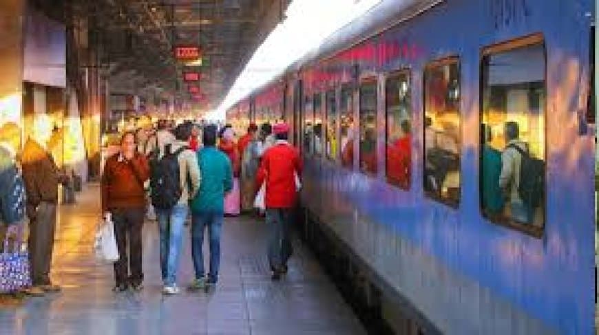 सावधान! 26-27 मार्च की रात 5 घंटे बंद रहेगा रेलवे का PRS सिस्टम; टिकट बुकिंग और PNR स्टेटस होगा ठप