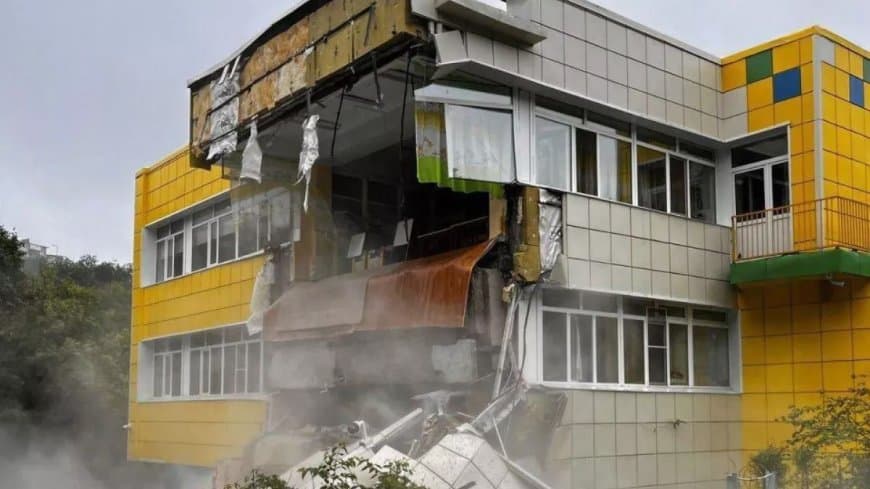 रूस में 50 साल का सबसे भीषण भूकंप और जापान में 16 जगहों पर सुनामी