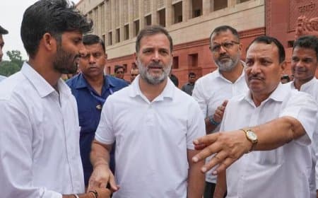 आयोग चुरा रहा वोट... मध्यप्रदेश में संदेह था... महाराष्ट्र में हमारा संदेह बढ़ा... हमारे पास इसके पुख्ता प्रूफ  