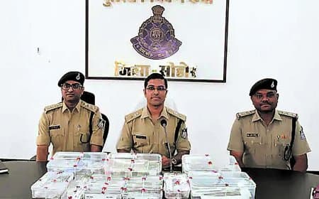 सात नकबजनी करने वाले पांच बदमाश गिरफ्तार: 24 लाख का माल बरामद