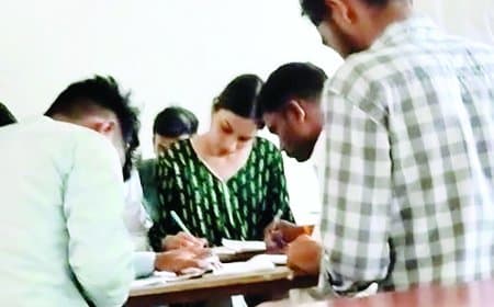 रीवा के टीडी कॉलेज का नकल वीडियो वायरल: एडी ने भेजा उड़नदस्ता, मौके पर नहीं मिला वीडियो जैसा परीक्षा कक्ष