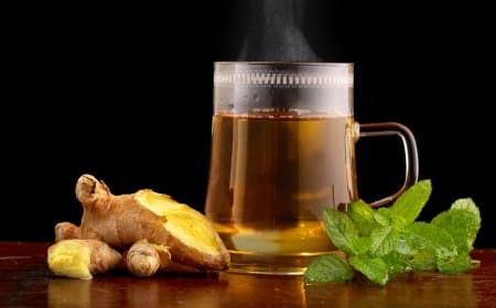 रोज एक गिलास अदरक-पुदीने का पानी पीने से मिलेंगे कई फायदे, लिवर में जमी गंदगी को होगी बाहर 
