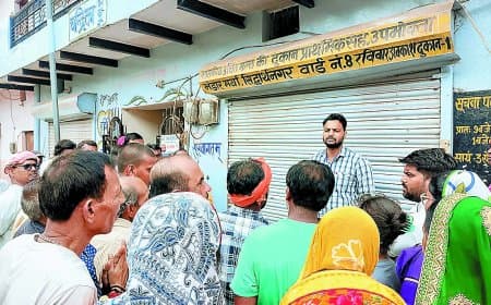 सतना में खाद्यान्न वितरण में गड़बड़ी उजागर – उपभोक्ताओं के हंगामे के बाद राशन दुकान सील, तीन माह के राशन पर लगा अंगूठा लेकिन मिला सिर्फ दो माह का