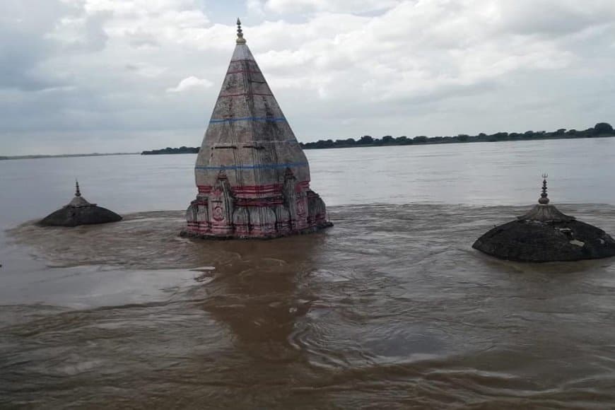 उत्तर प्रदेश के वाराणसी-प्रयागराज में ‘जल कर्फ्यू’