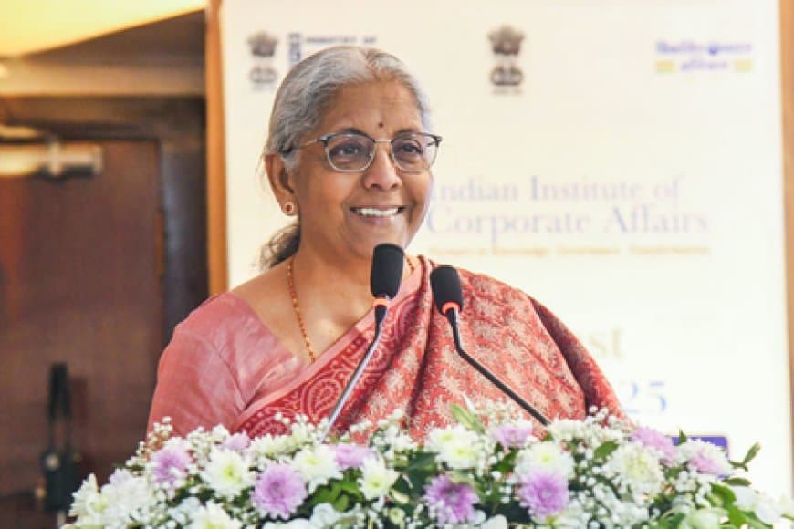 प्रधानमंत्री जन धन योजना के तहत गरीबों के बैंक खातों की संख्या 55 करोड़ से पार :  वित्त मंत्री