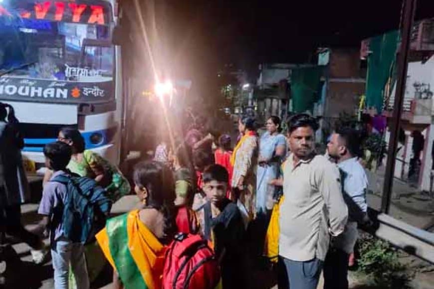 रक्षाबंधन पर नर्मदापुरम में बसों में भीड़, मनमाने किराया वसूल रास्ते में छोड़ा