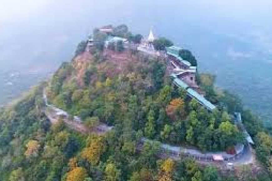 मैहर मंदिर में VIP दर्शन पर उपभोक्ता आयोग का बड़ा फैसला: ₹55,000 का जुर्माना