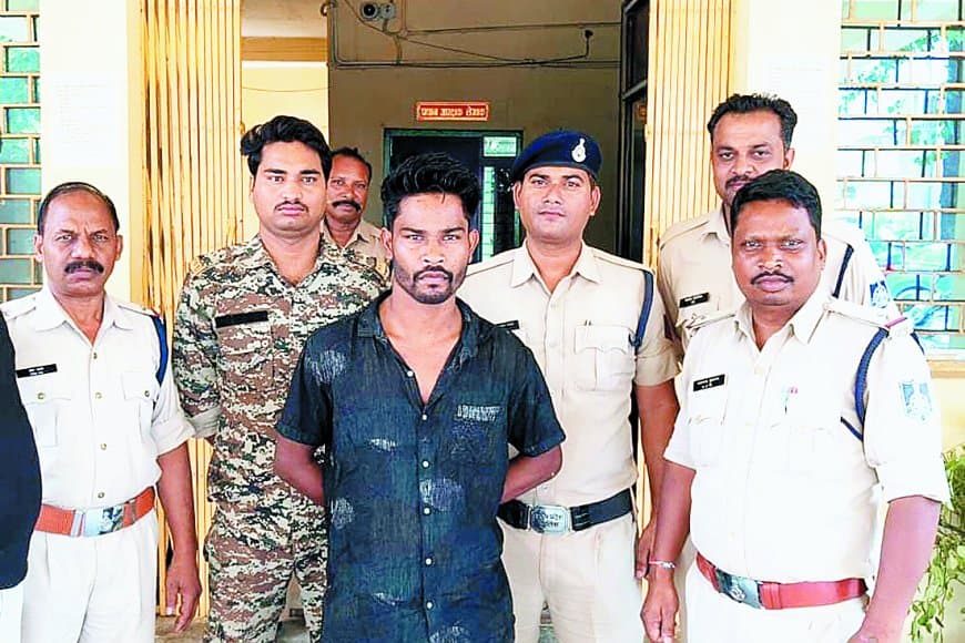 सतना हत्याकांड का खुलासा: बेटी के प्रेमी ने चौकीदार को डंडे से मारकर उतारा मौत के घाट, जंगल में मिली लाश, आरोपी गिरफ्तार और जेल भेजा गया