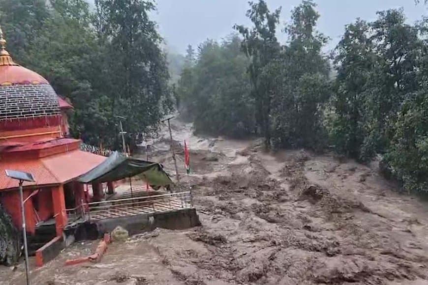 जम्मू के डोडा में फटे बादल... मचाई तबाही...  चार लोगों की मौत