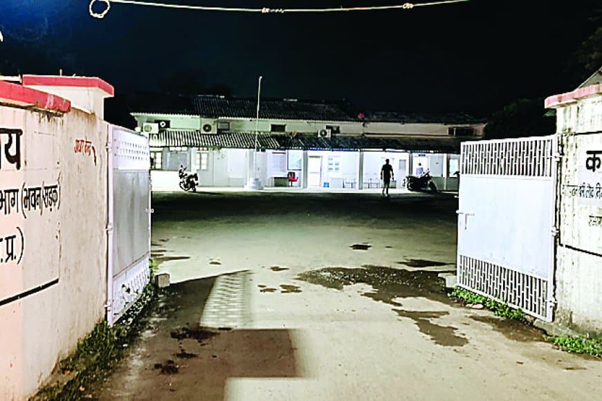 सतना-मैहर बायपास निर्माण ठप: लोक निर्माण विभाग के एसडीओ बृजेश सिंह की मनमानी और उदासीनता से जनता परेशान, विभागीय चुप्पी पर उठ रहे सवाल