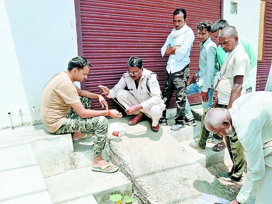 गौरिहार में बड़ा खुलासा: झोलाछाप डॉक्टर के गलत इलाज से मरीज की मौत, गुस्साए परिजनों की मांग पर क्लीनिक और मेडिकल स्टोर सीज