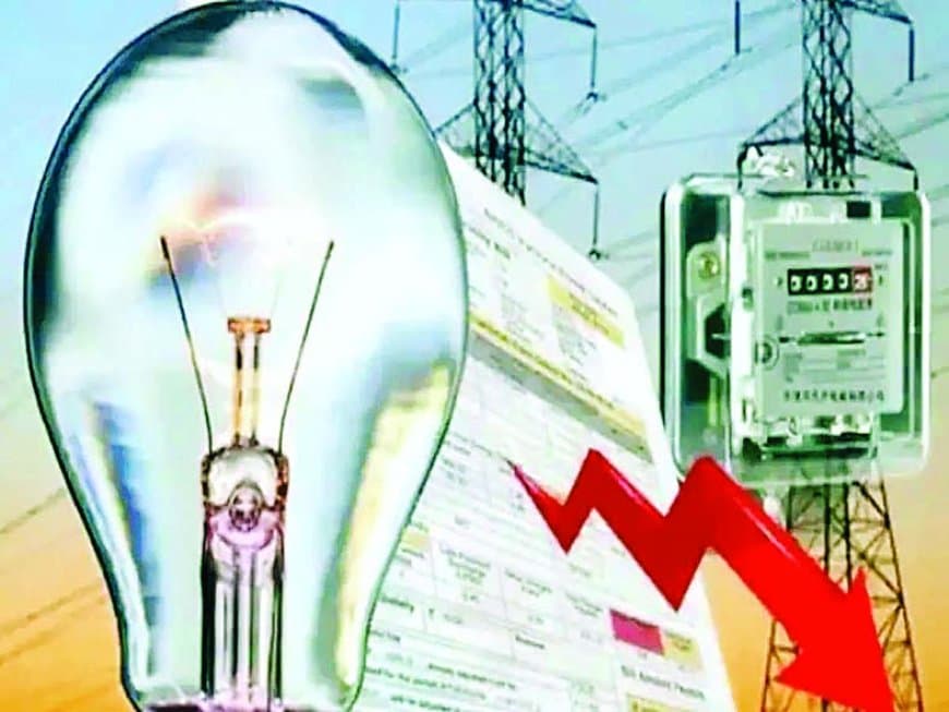 सतना में बिजली बिल वसूली लक्ष्य से पिछड़ी, अगस्त में केवल 30% ही राजस्व संग्रह—मैहर पेट्रोल पंप संचालक पर बिजली चोरी का मामला दर्ज