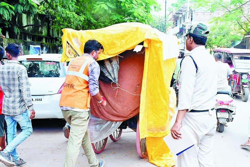जिला अस्पताल में दलालों पर शिकंजा – एंबुलेंस और अतिक्रमण पर कार्रवाई, एफआईआर दर्ज