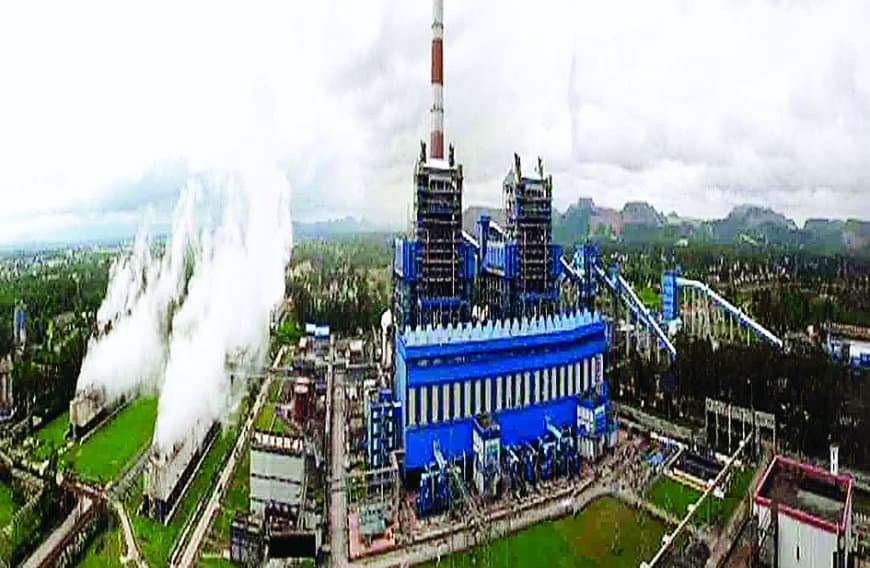 बदवार इंडस्ट्रियल एरिया तक बिजली लाइन बिछाने में नियमों का उल्लंघन: एमपीआईडीसी अधिकारियों का वन विभाग पर दबाव, रिश्वतखोरी के आरोप तक पहुंचे मामले